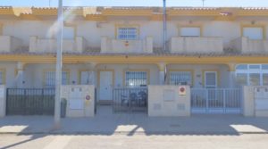Sprzedaz domu szeregowego w Hiszpanii na La Manga