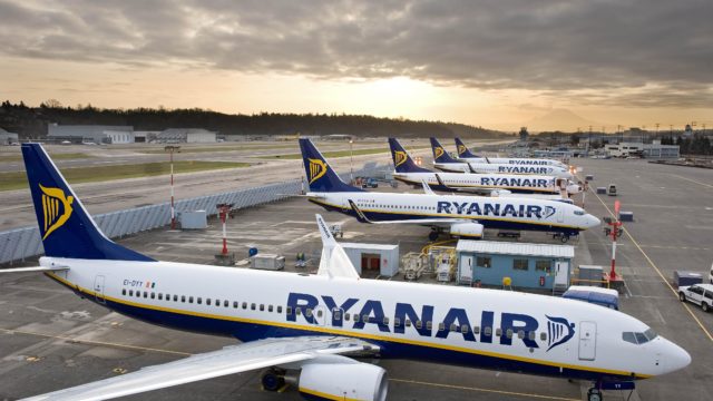 Tanie linie lotnicze do Hiszpanii problemy z Ryanairem